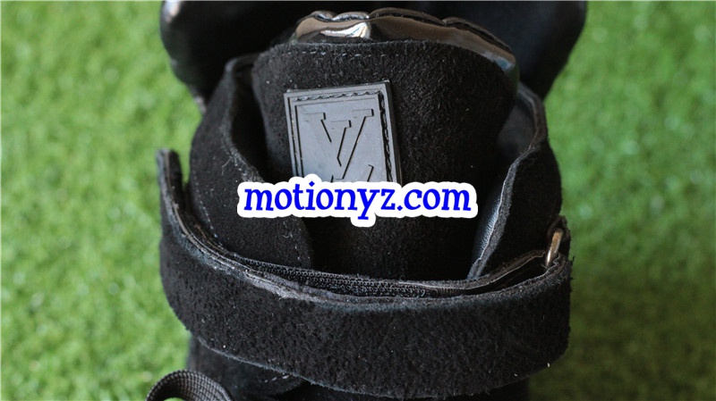 Brand Sneaker High Top Black